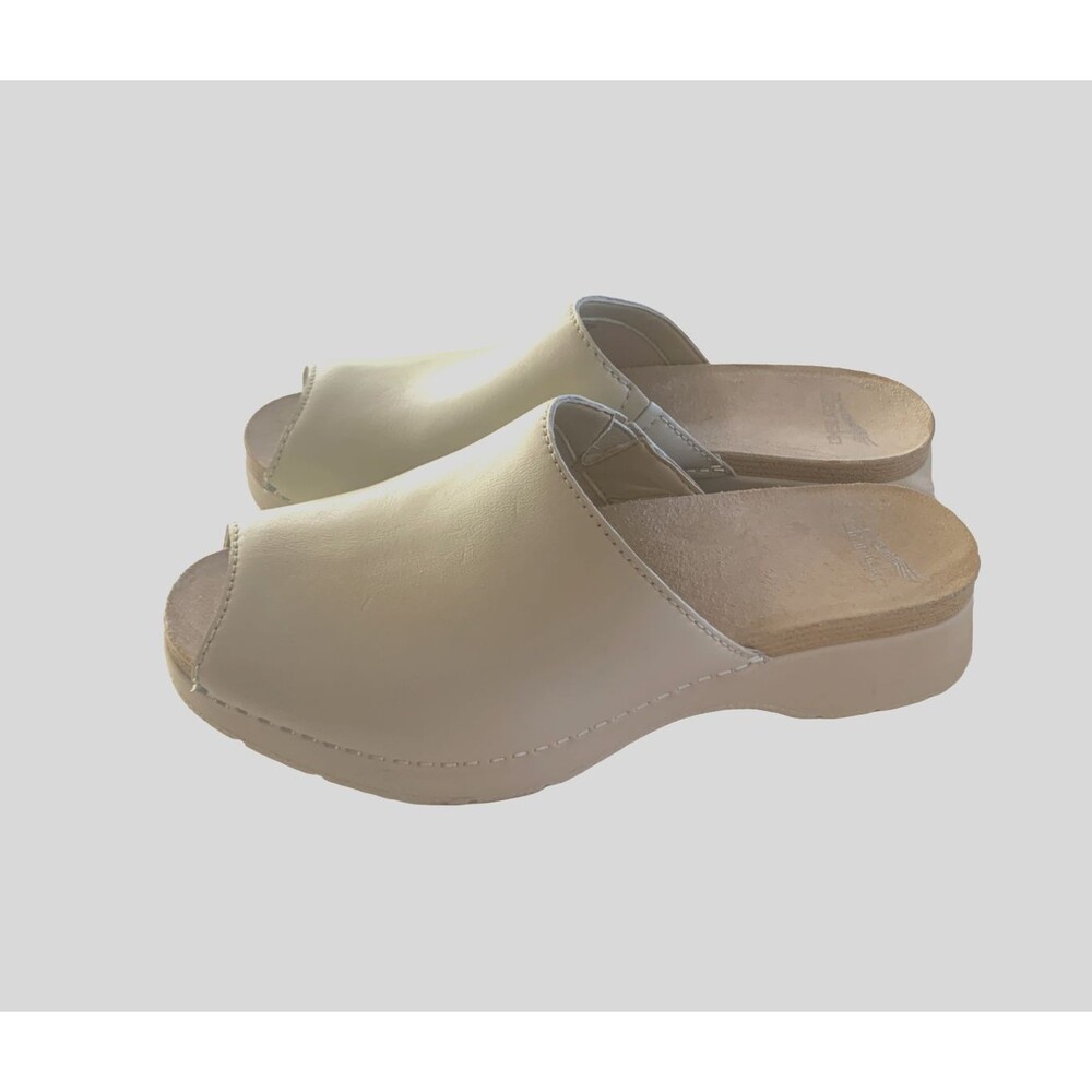 NWOT DANSKO Ivory Leather Ravyn Peep Toe Platform Sandal Size 10M - Picture 2 of 4